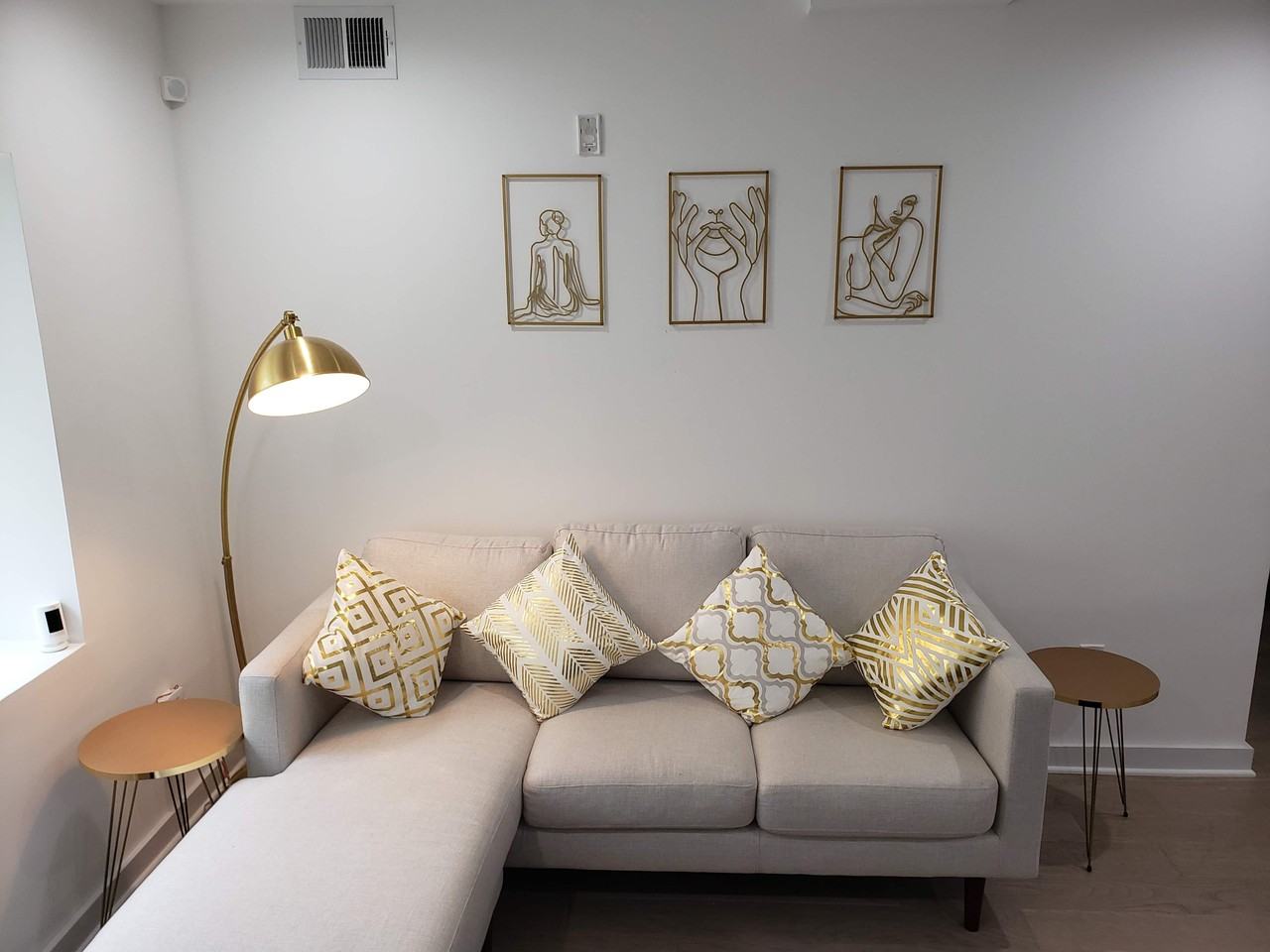 1019 17th Pl Ne #001 - Photo 6 of 18