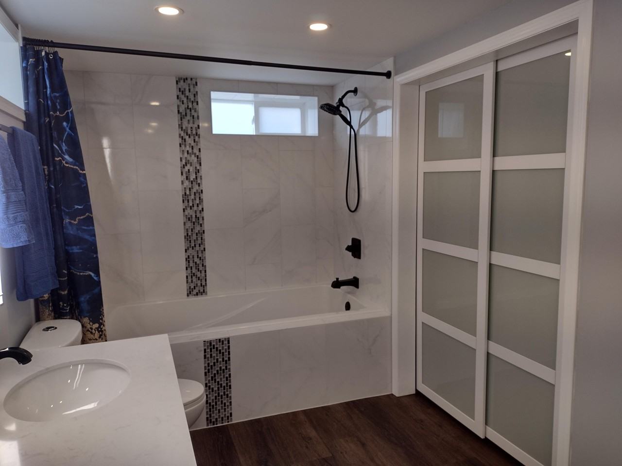 1111 Clifton St Ne #NA - Photo 3 of 11