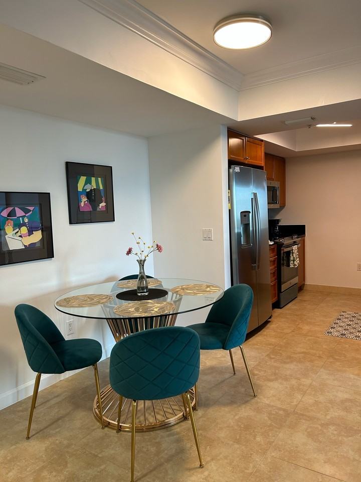 99 Se Mizner Blvd #401 - Photo 6 of 31
