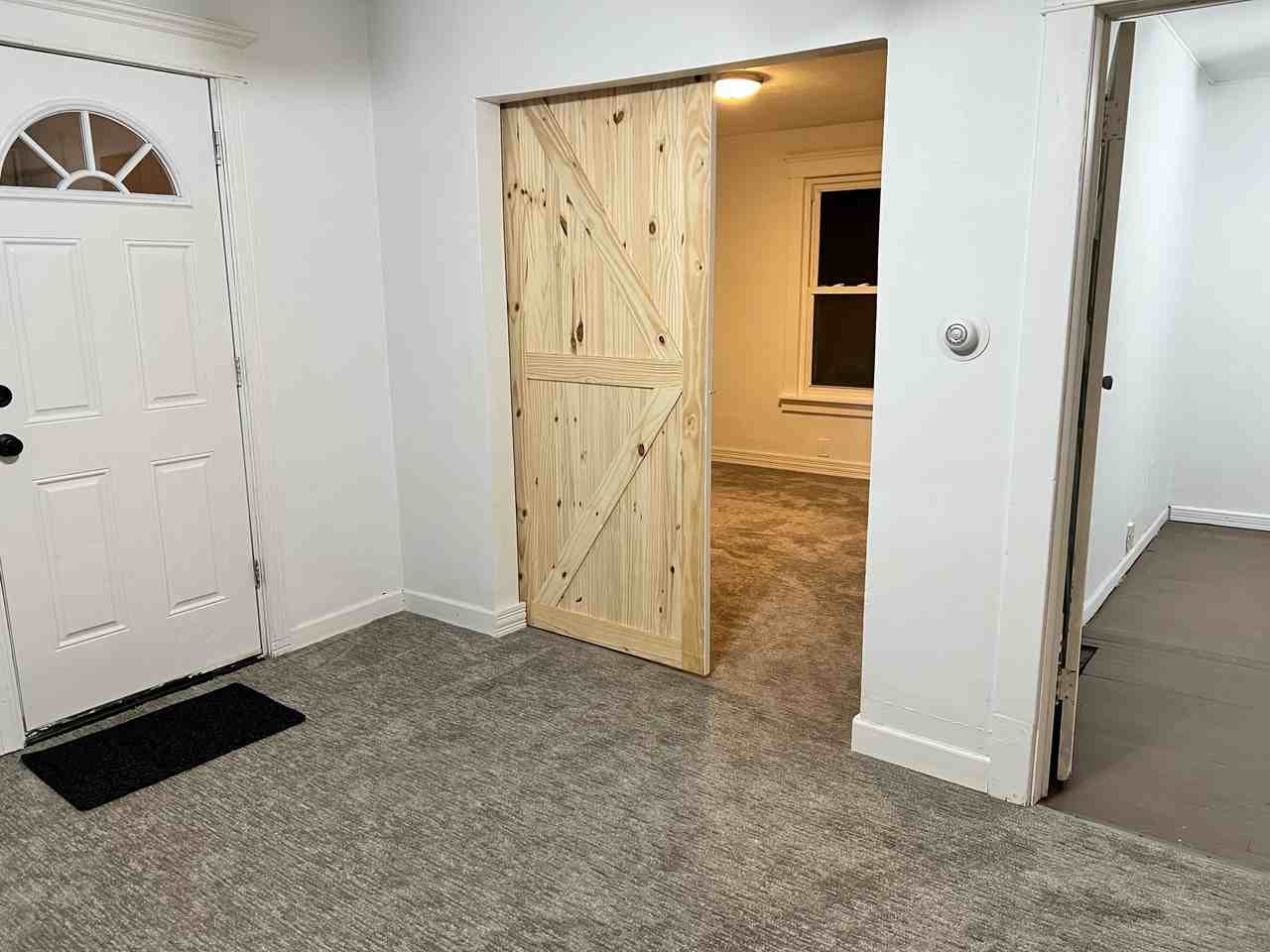 1105 Madison Ave #NA - Photo 3 of 9