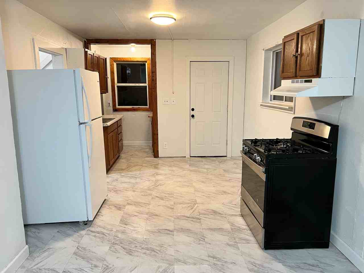 1105 Madison Ave #NA - Photo 4 of 9