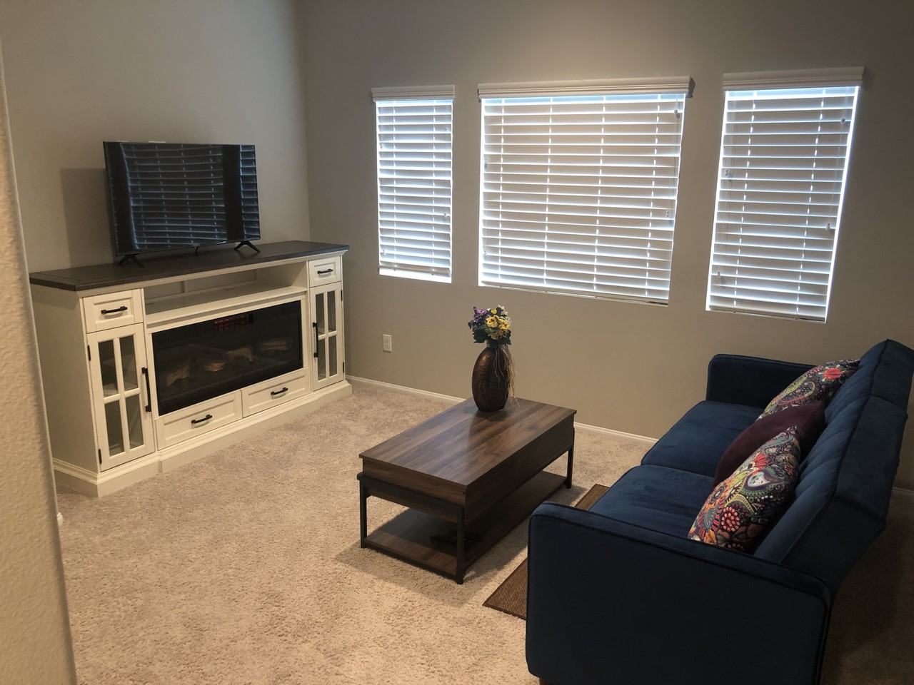29875 Western Star Dr - Photo 3 of 8