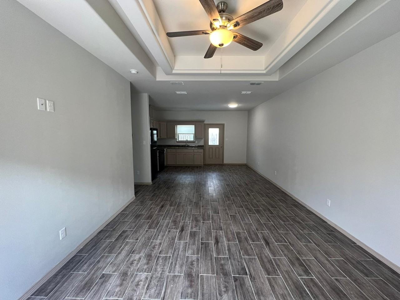 2004 North Bahamas Drive #2B2B - Photo 2 of 17