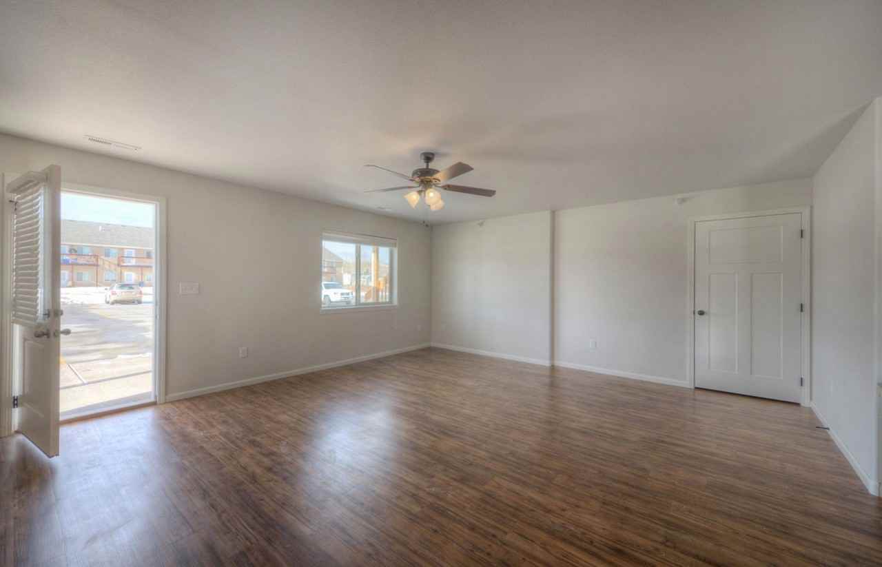 1260 E Minnesota St #201 - Photo 4 of 8