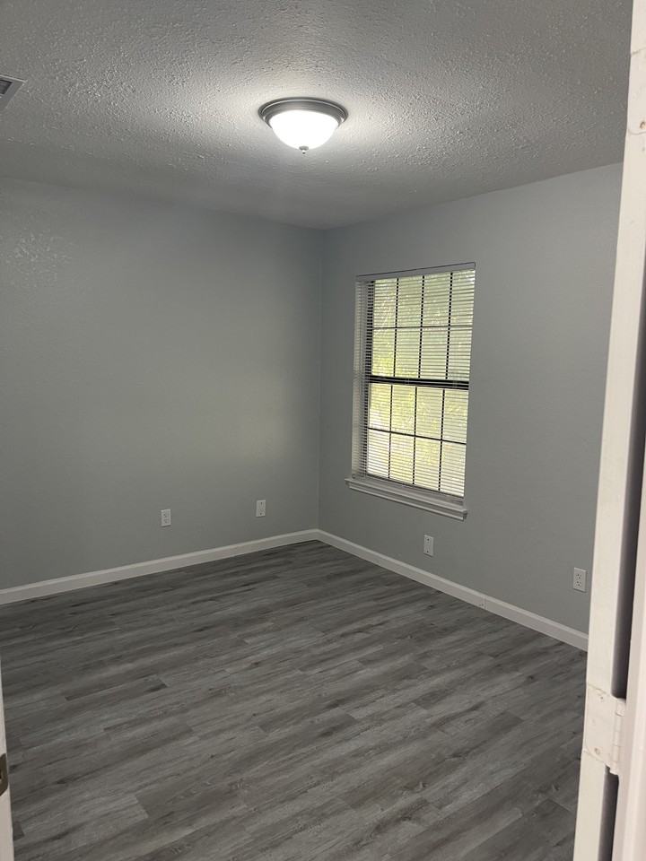 2330 Sherry St #1 - Photo 4 of 21