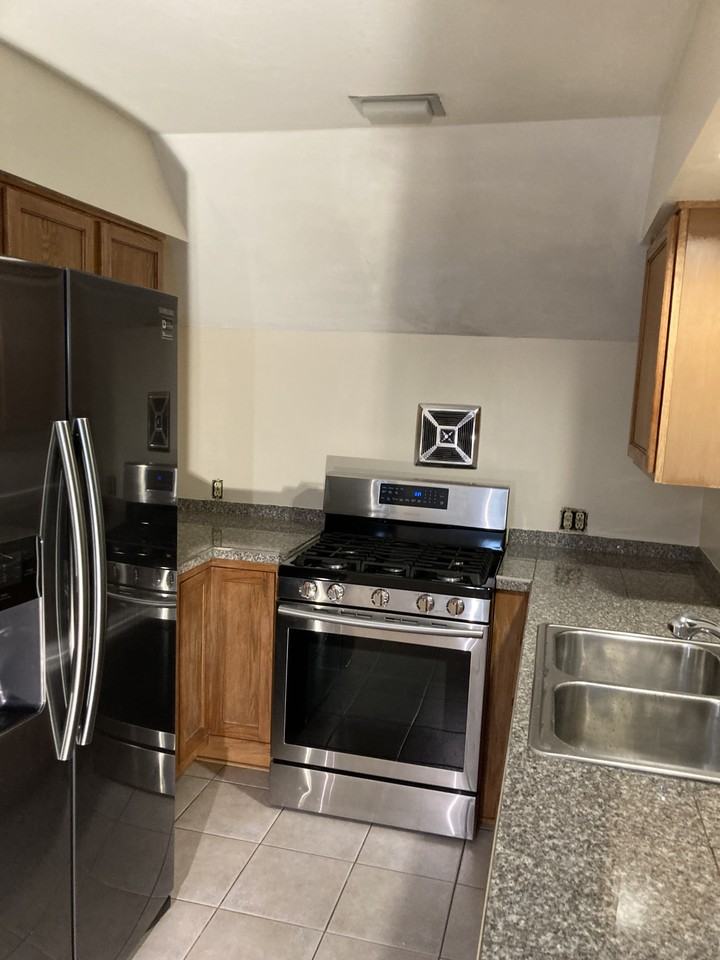198 E Main St #200 - Photo 2 of 14