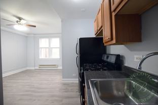 5860 N Kenmore Ave #304 - Photo 1 of 1