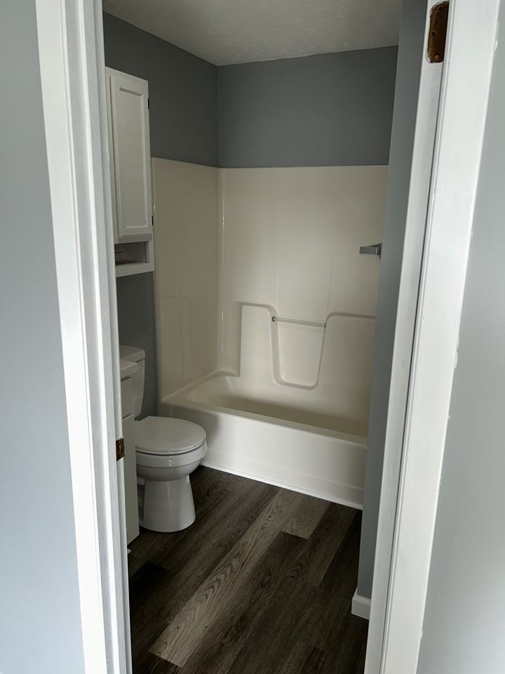 1525 Meadow Spring Dr #NA - Photo 7 of 17