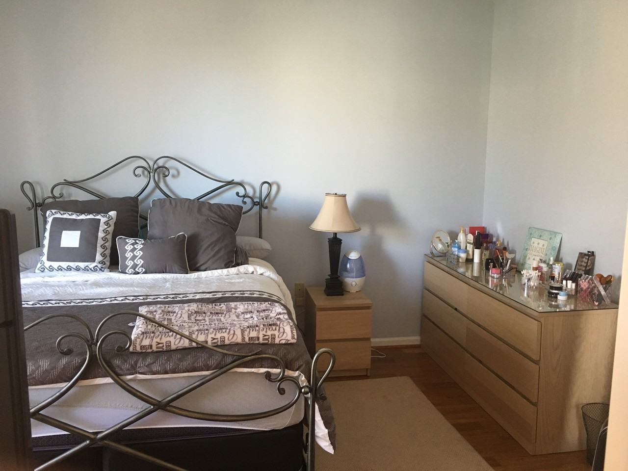 2110 Highcourt Ln - Photo 3 of 10