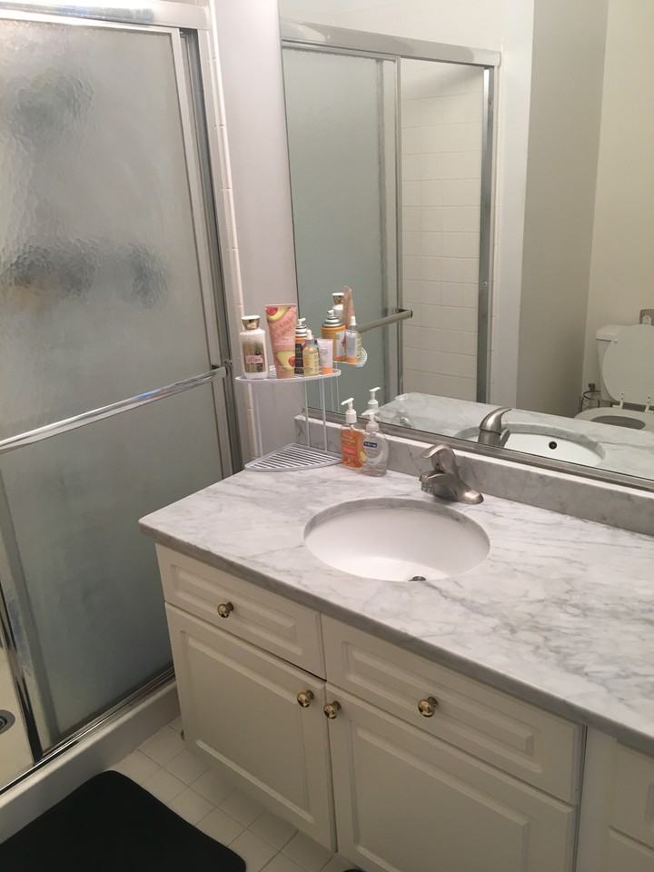 2110 Highcourt Ln - Photo 6 of 10