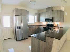 featured image of 418 Newport Avenue #2