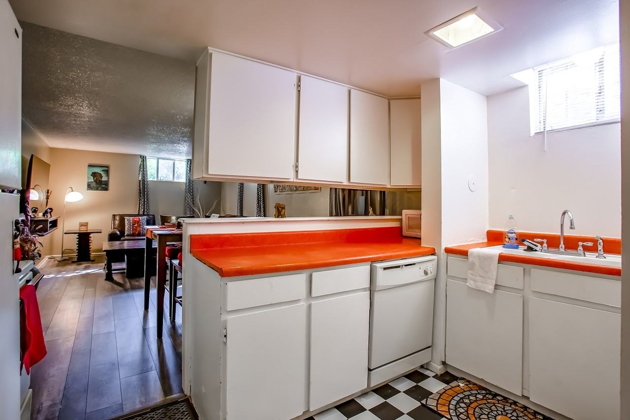 Yosemite St #17B - Photo 6 of 12