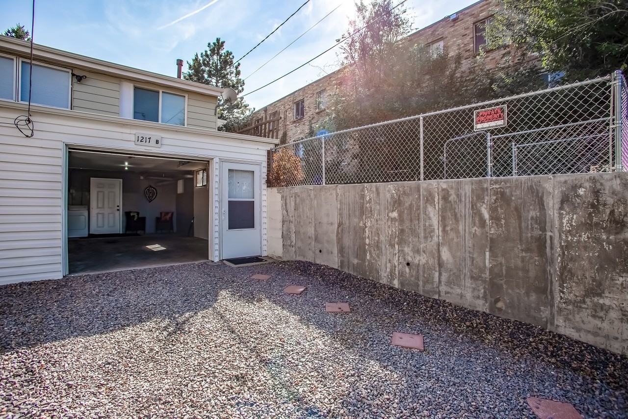 Yosemite St #17B - Photo 5 of 12