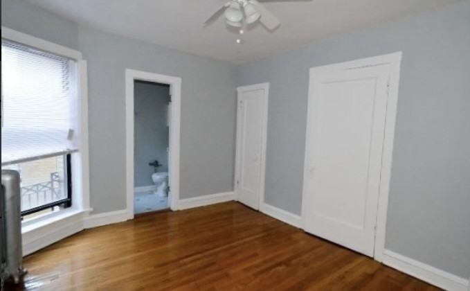 4604 N Beacon St #4 - Photo 3 of 6