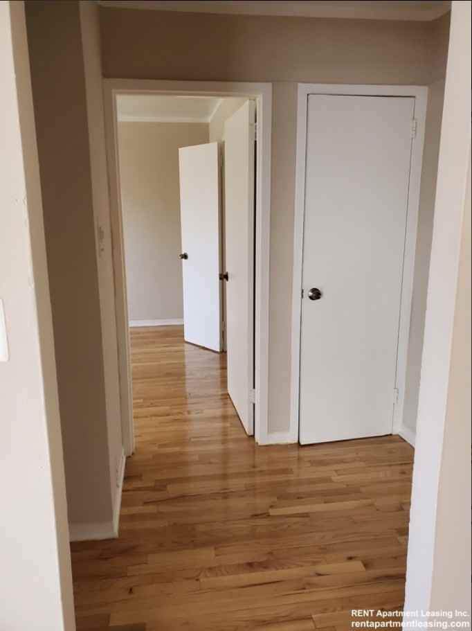 1360 W Touhy Ave #1 - Photo 2 of 5