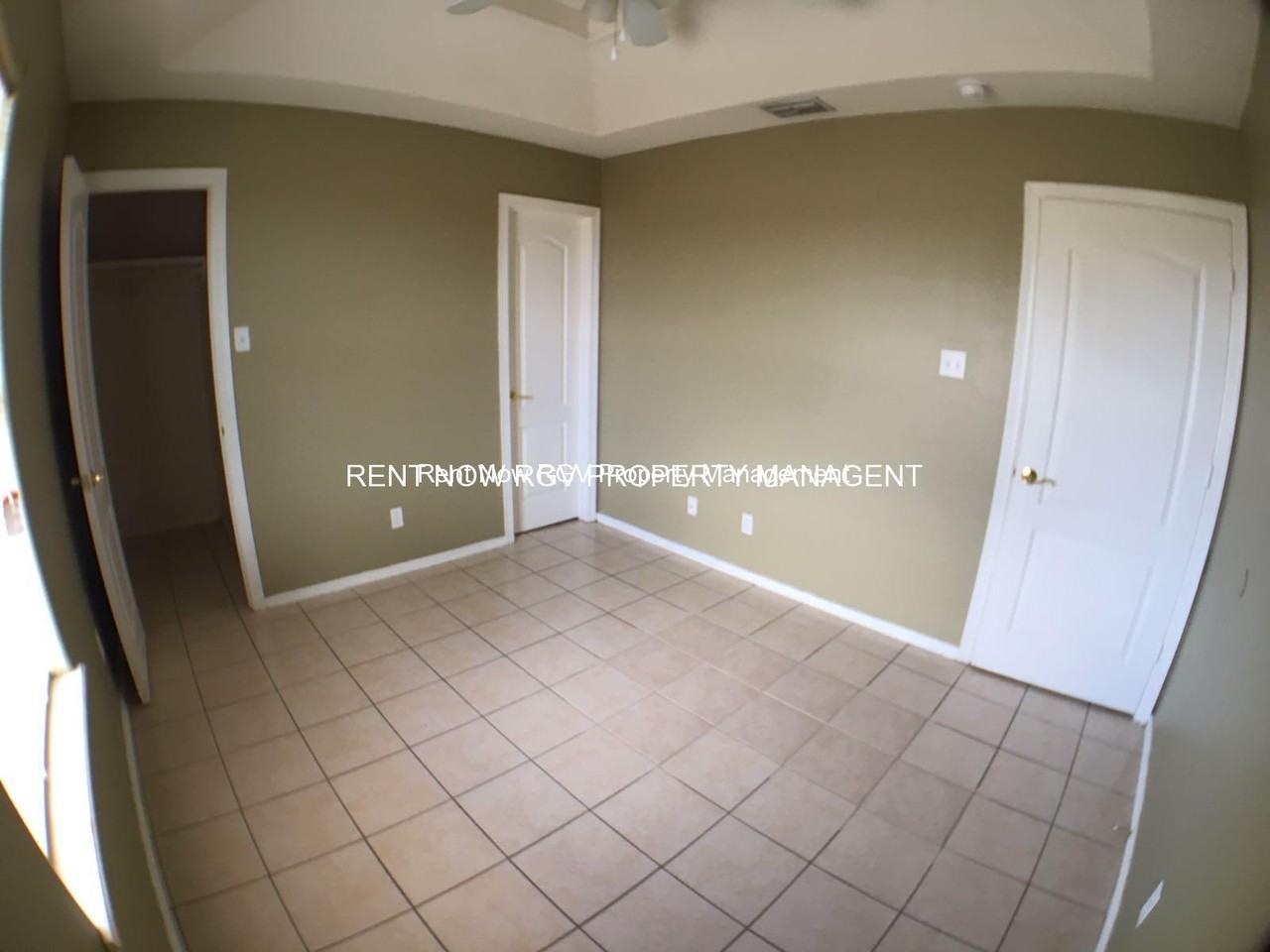 1304 W Fig Ave #4 - Photo 4 of 14