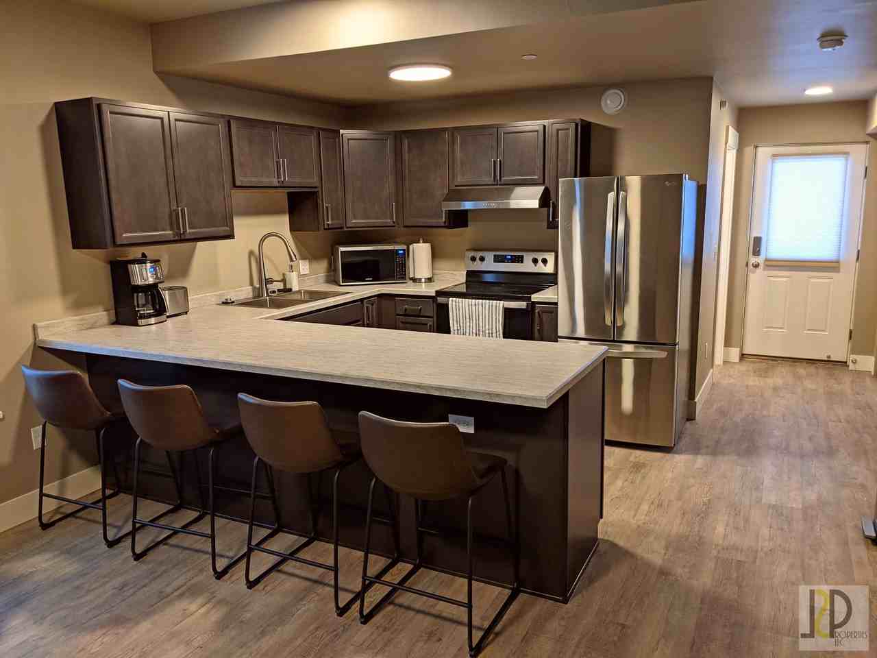 444 W Broadway St #2B - Photo 4 of 12