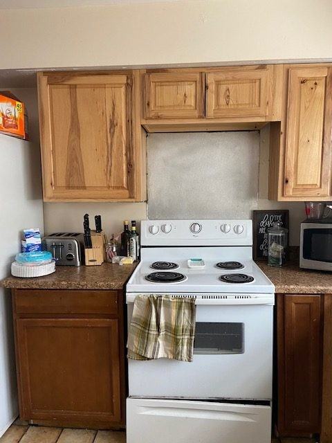 1335 Knollwood Ave #NA - Photo 3 of 10