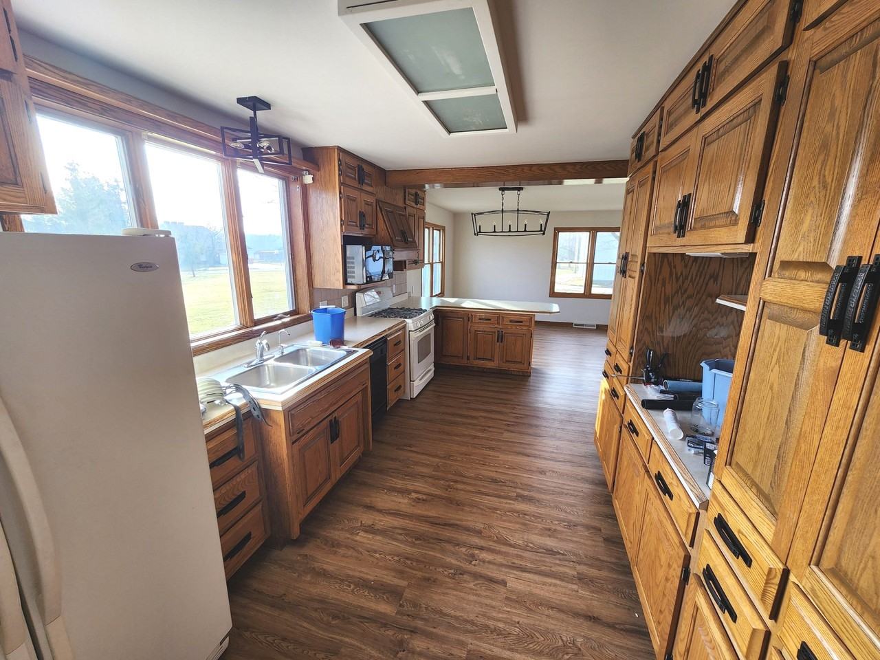 13418 Wicker Ave #NA - Photo 3 of 15