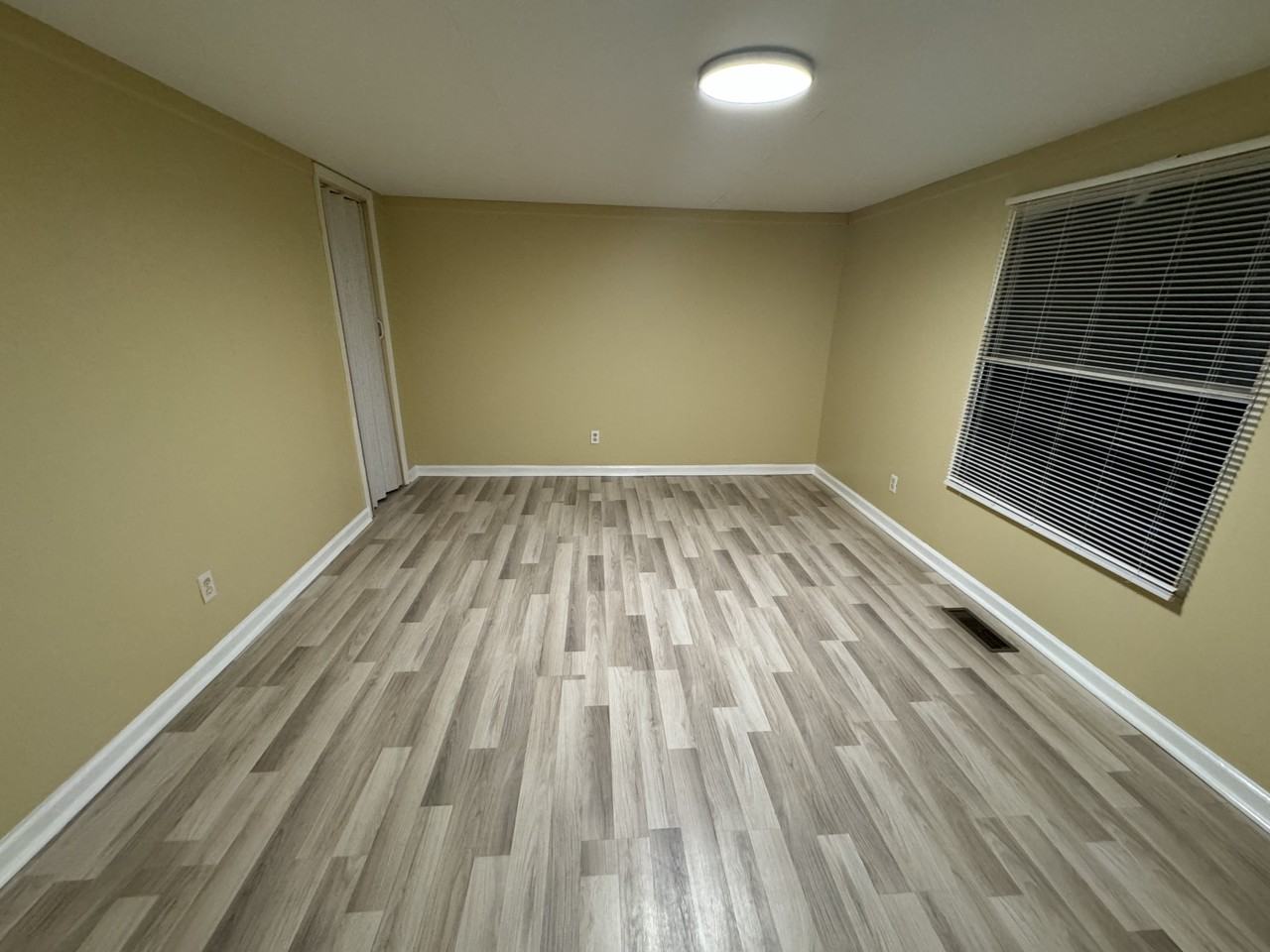 53 Short Street #NA - Photo 7 of 12