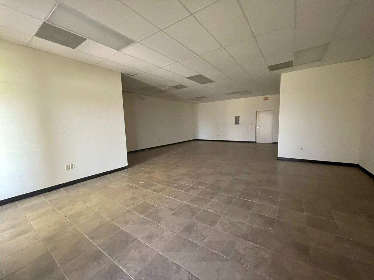 725 S Raul Longoria Rd #725 - Photo 3 of 4