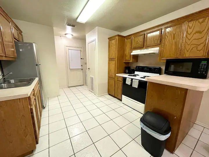 624 S Pleasantview Dr #1 - Photo 2 of 15