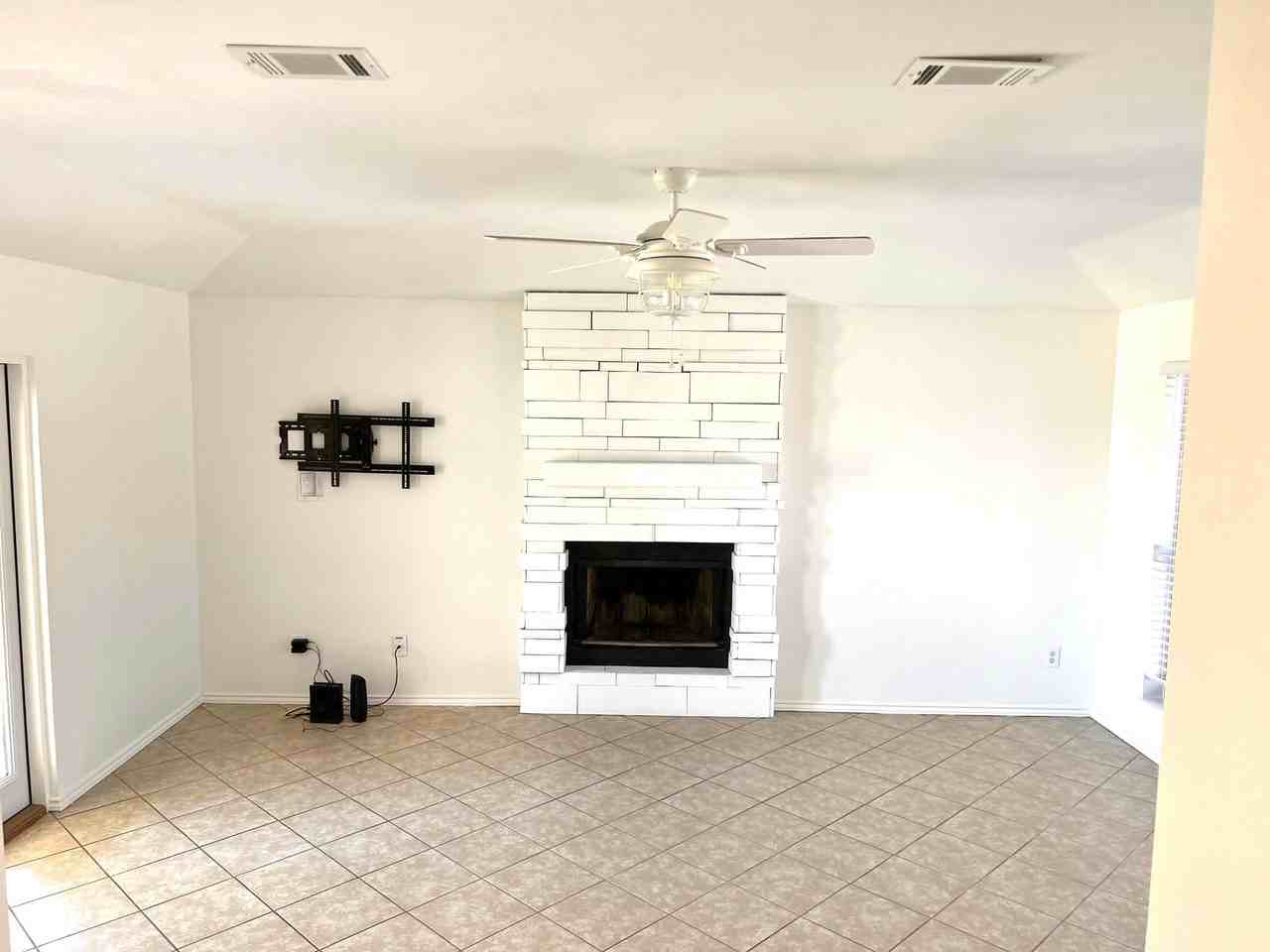 15334 Barataria Dr #NA - Photo 5 of 33