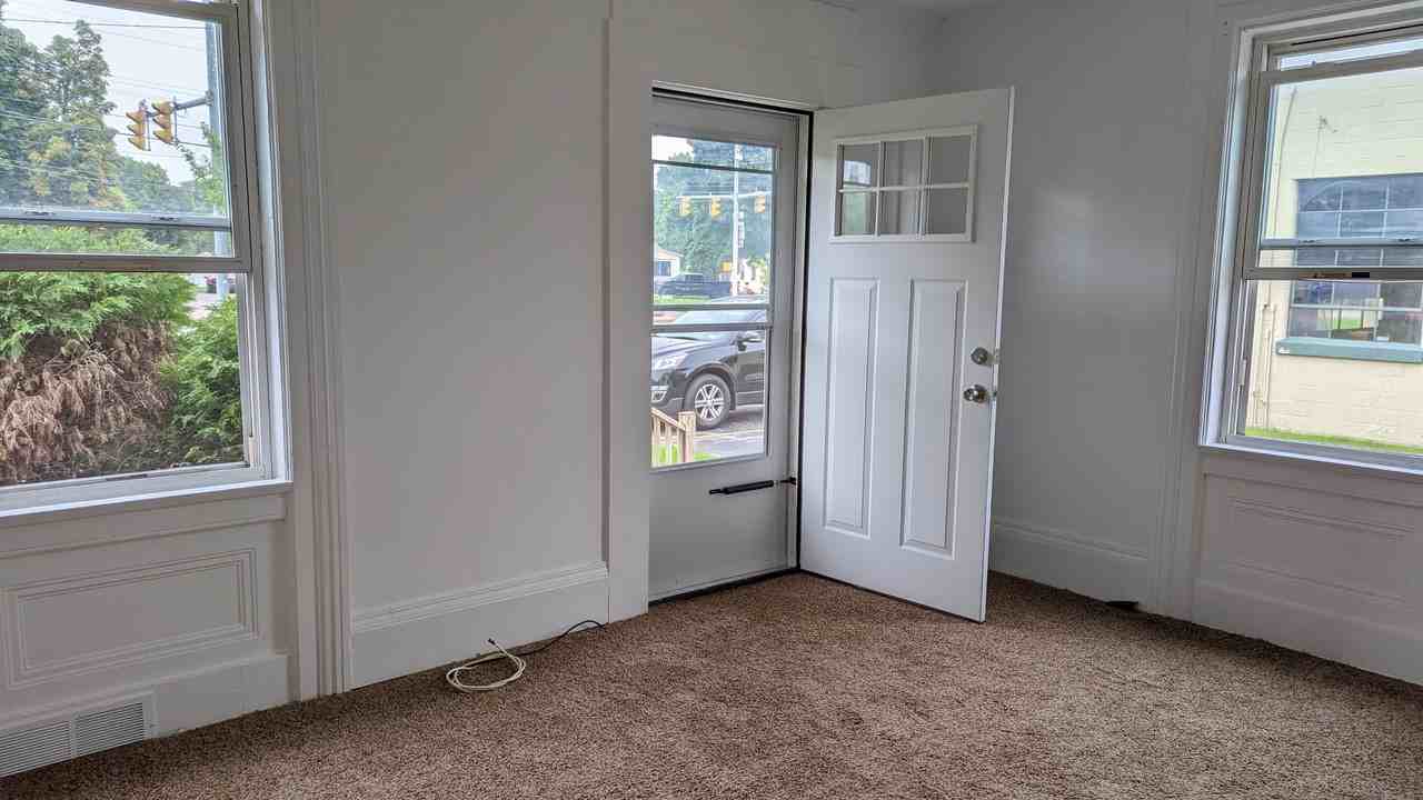 233 E Henrietta Rd #NA - Photo 3 of 12