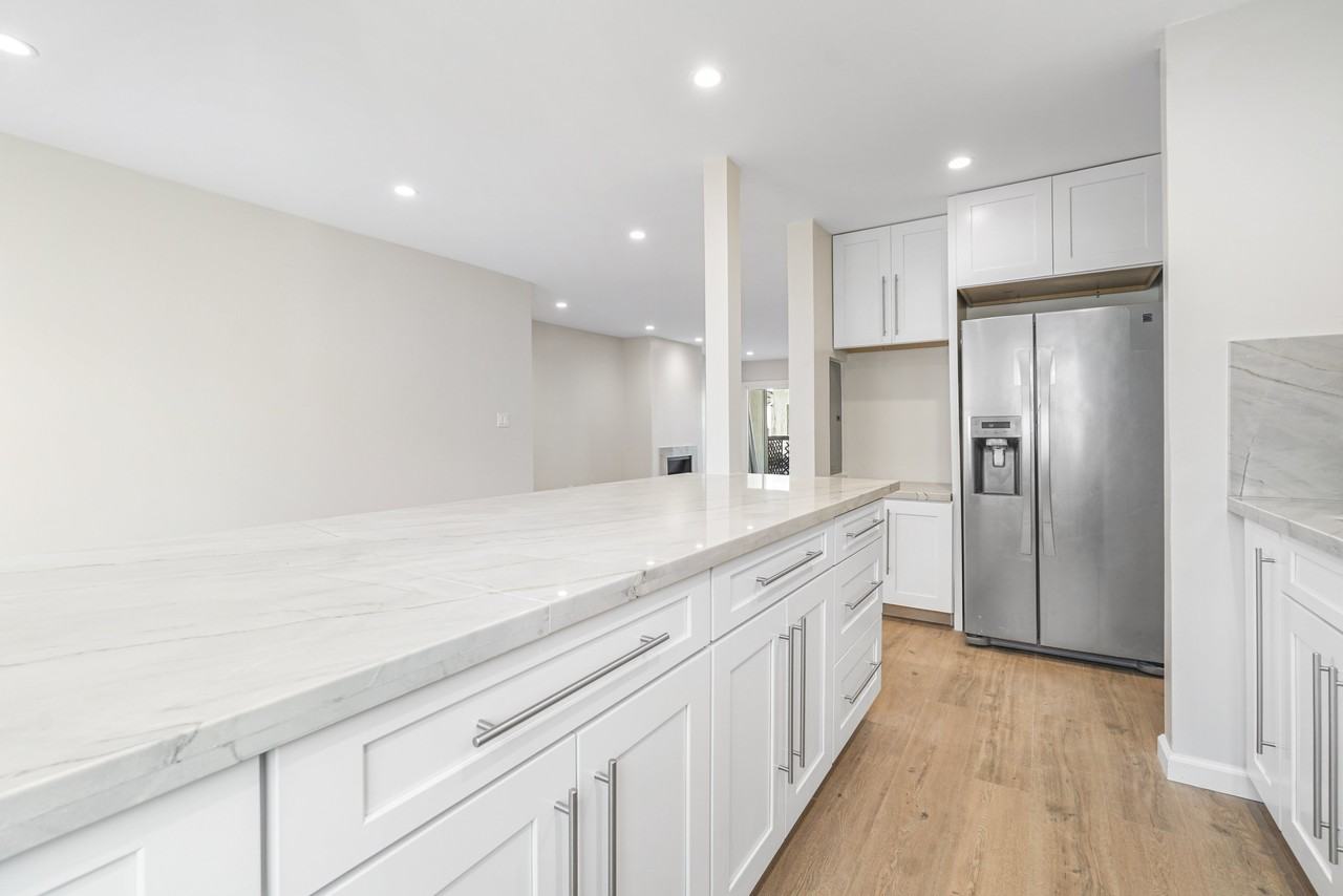 155 Pearl St #308 - Photo 4 of 19