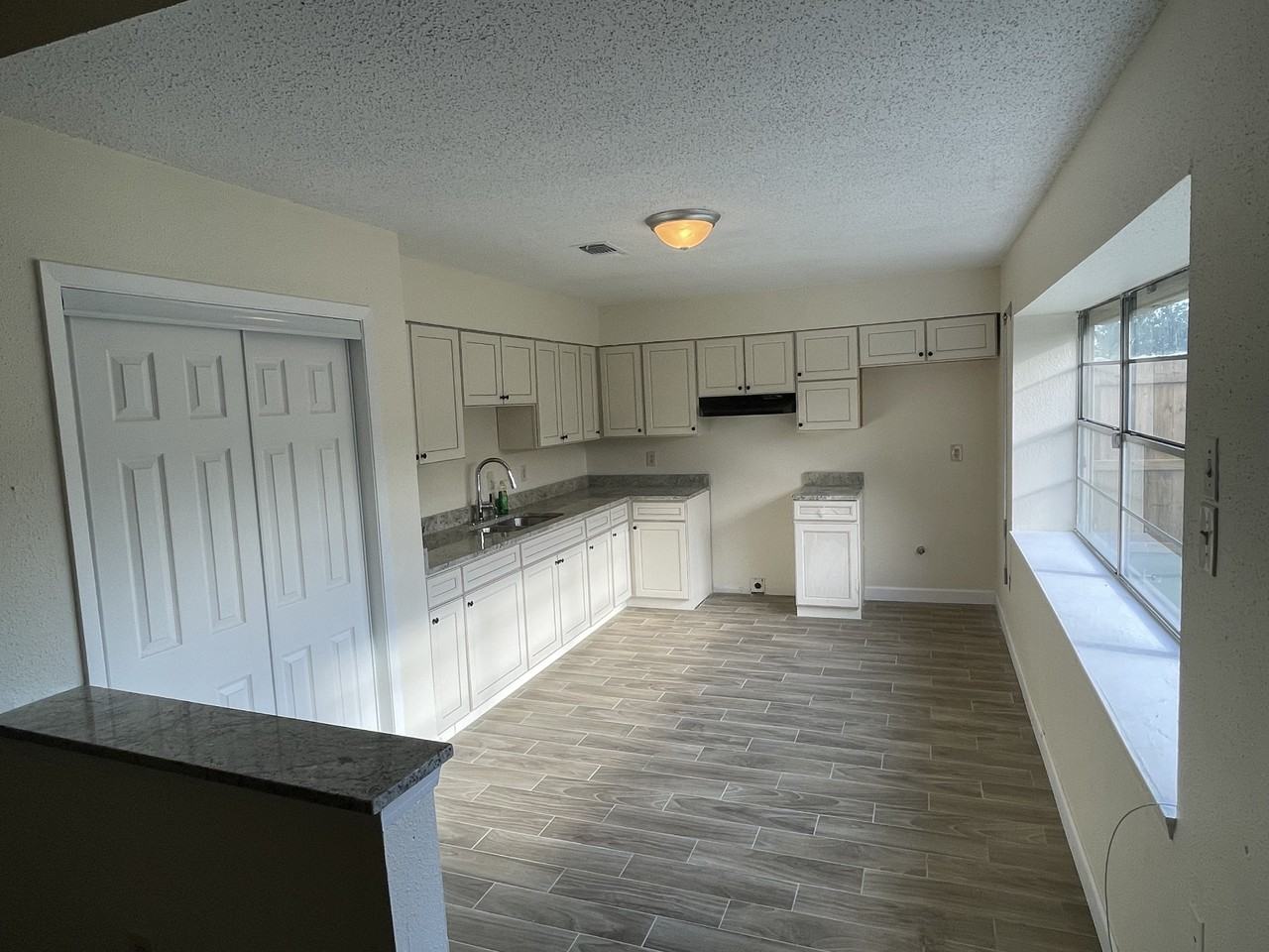 2436 Tattersall Dr #NA - Photo 2 of 13