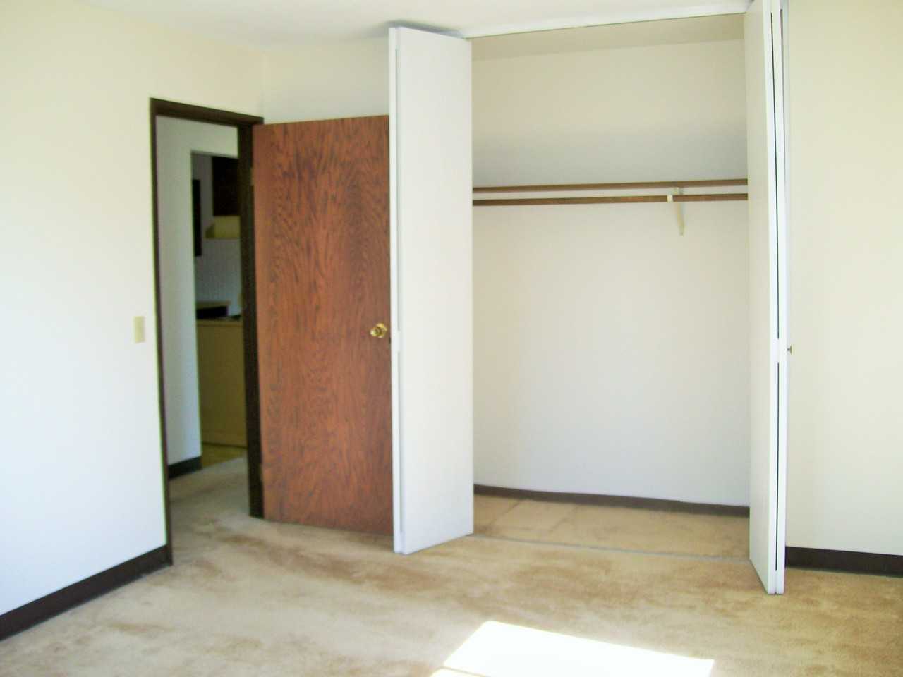 11761 Eldorado St Nw - Photo 5 of 7