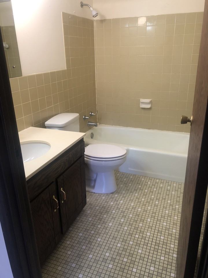 11761 Eldorado St Nw - Photo 6 of 7