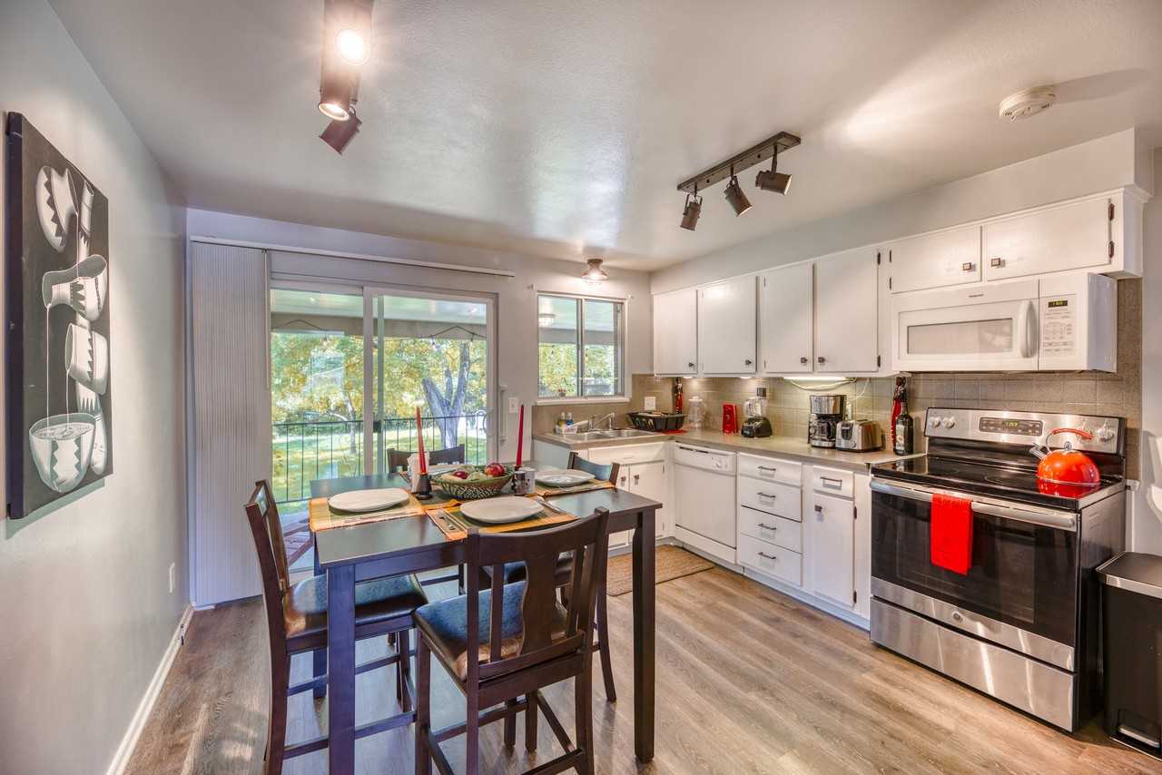 25 Upham St #25 - Photo 3 of 7