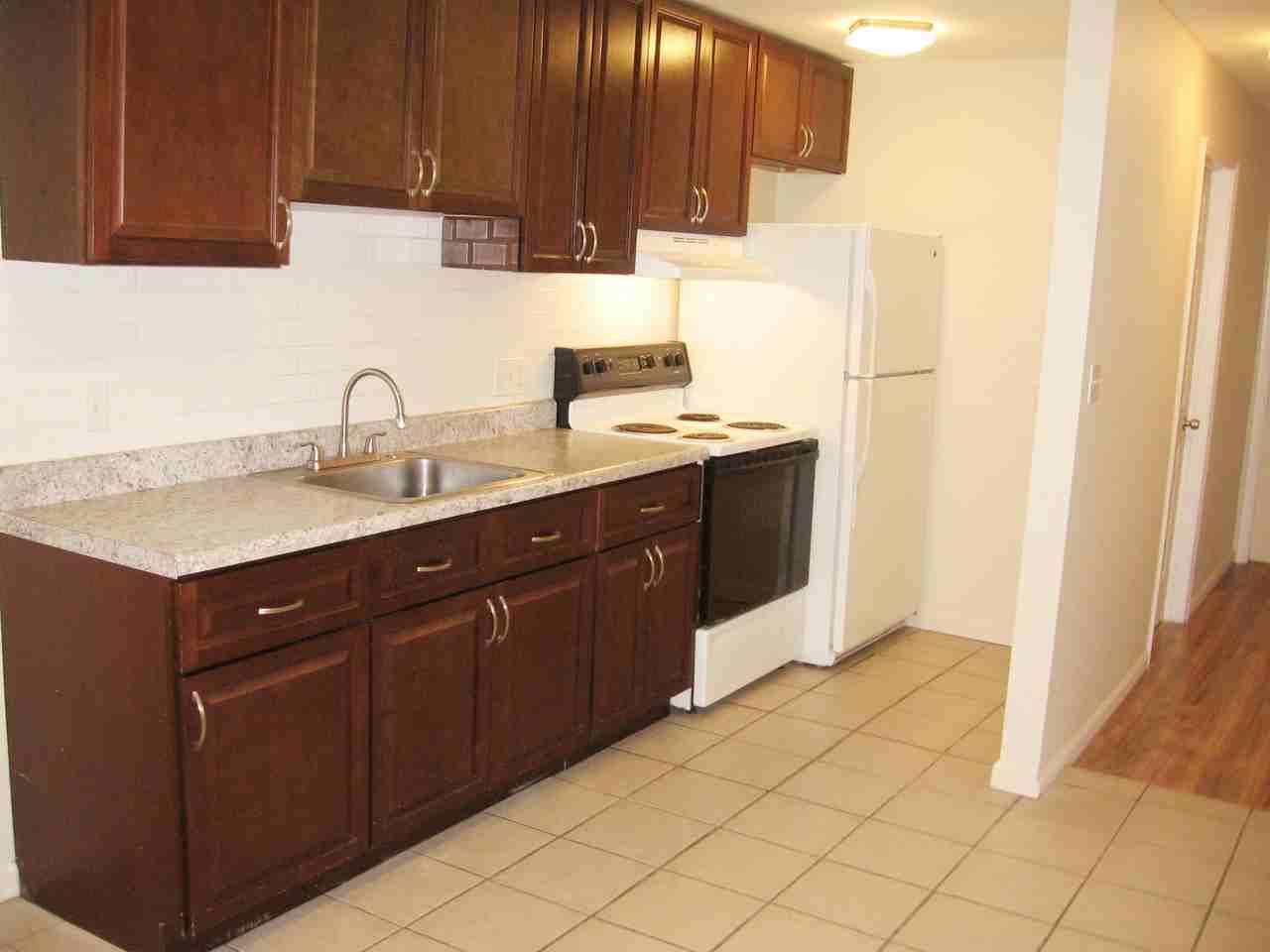 1122 S Hall St #1122 - Photo 3 of 8