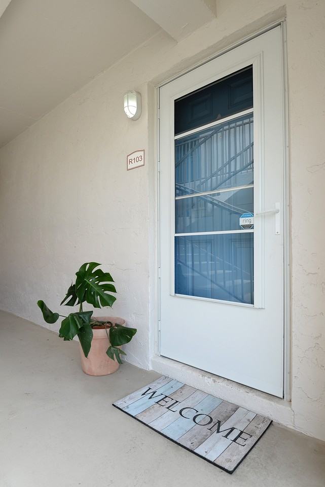 2100 W Beach Dr #R103 - Photo 7 of 49