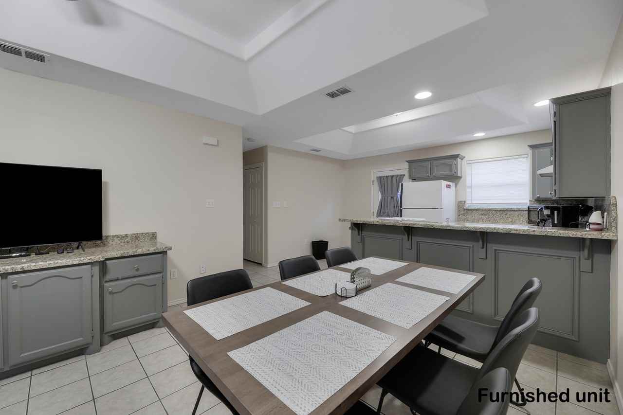 2007 Bracey St #B - Photo 4 of 23