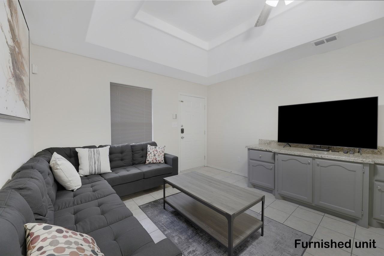 2007 Bracey St #B - Photo 6 of 23