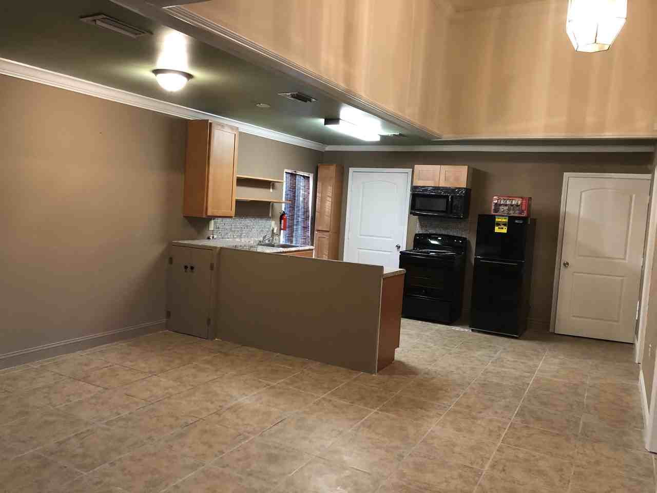 1908 Nw 13th Pl #NA - Photo 4 of 18