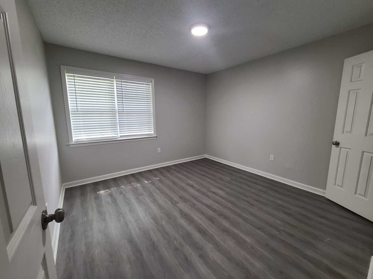 1103 Verlington Dr #NA - Photo 6 of 15