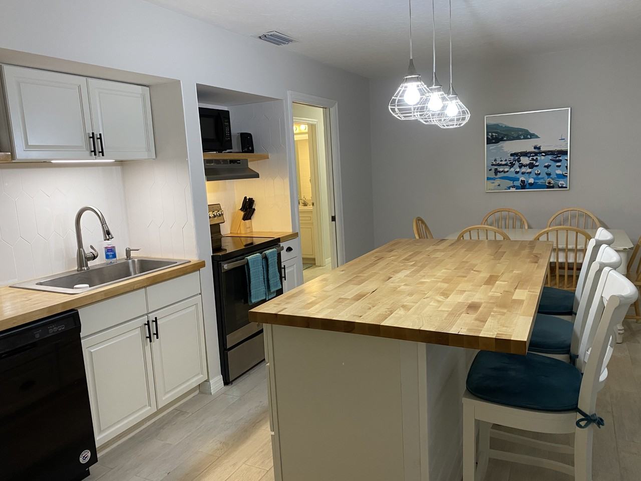 655 18th St #655 - Photo 4 of 21