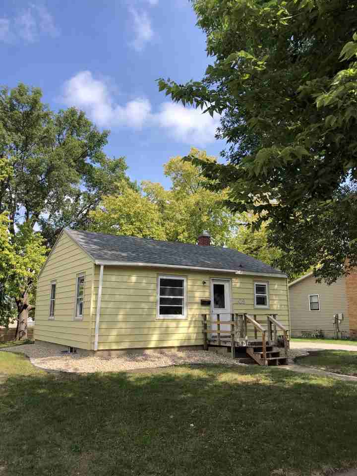 1109 Elizabeth Ave #NA - Photo 2 of 15