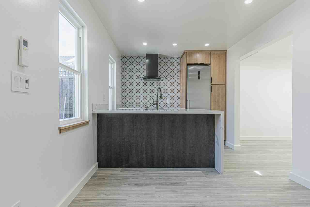 658 Elm St #2 - Photo 2 of 18