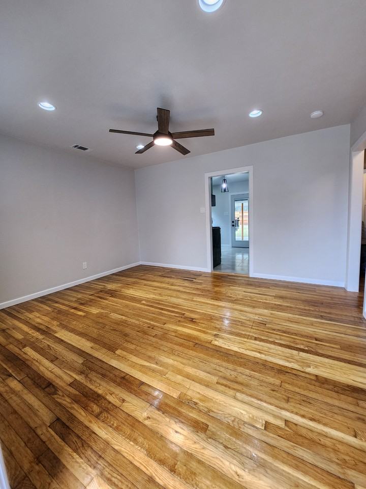 1503 S 15th St #NA - Photo 6 of 24