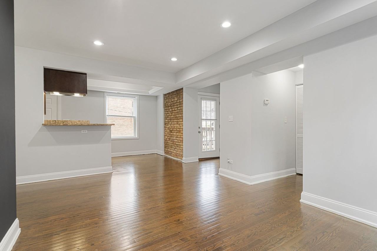 7724 N Ashland Ave #G2 - Photo 5 of 16