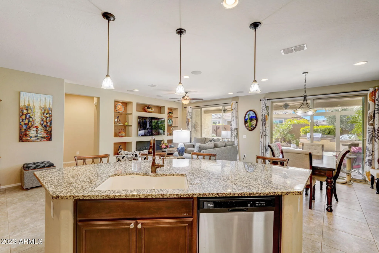 26781 W Oraibi Dr #NA - Photo 6 of 34