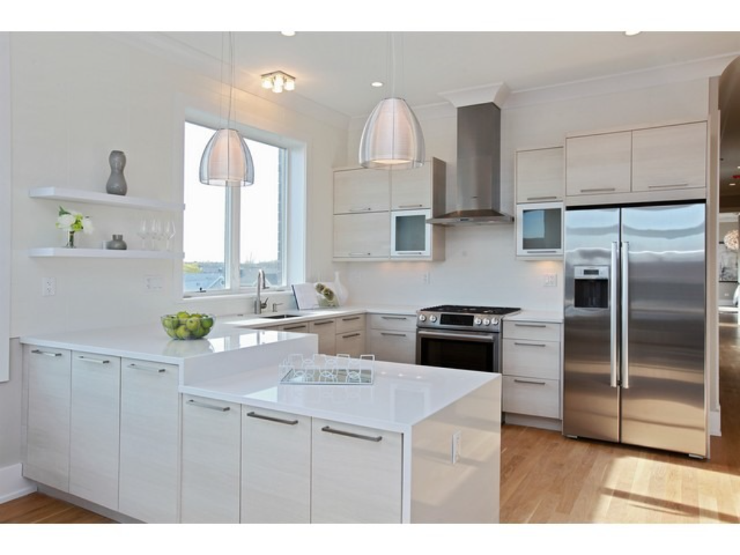 2405 N Greenview Ave #4 - Photo 3 of 21