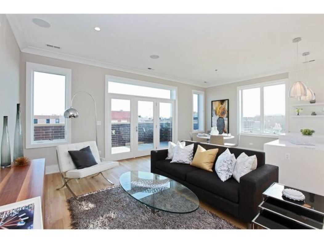 2405 N Greenview Ave #4 - Photo 4 of 21