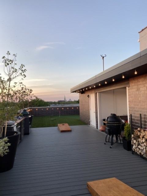 2405 N Greenview Ave #4 - Photo 5 of 21