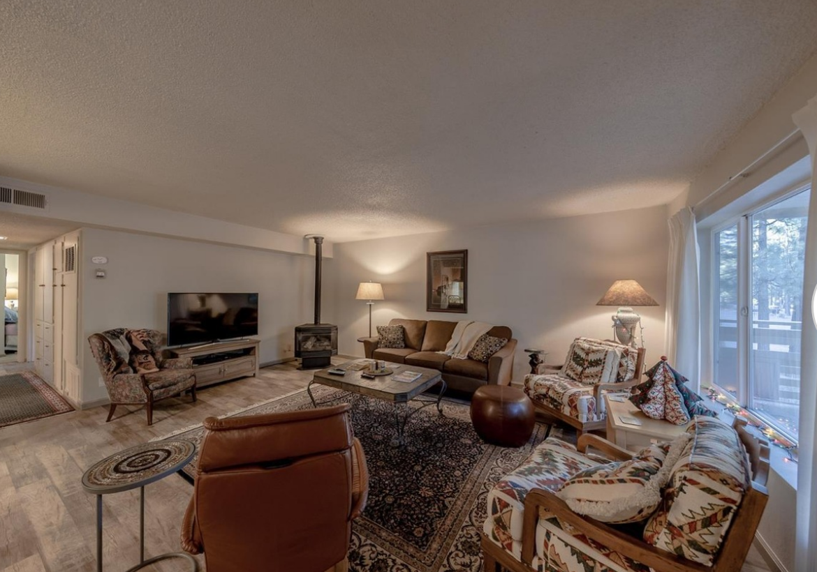 1150 Herbert Ave #D - Photo 2 of 13