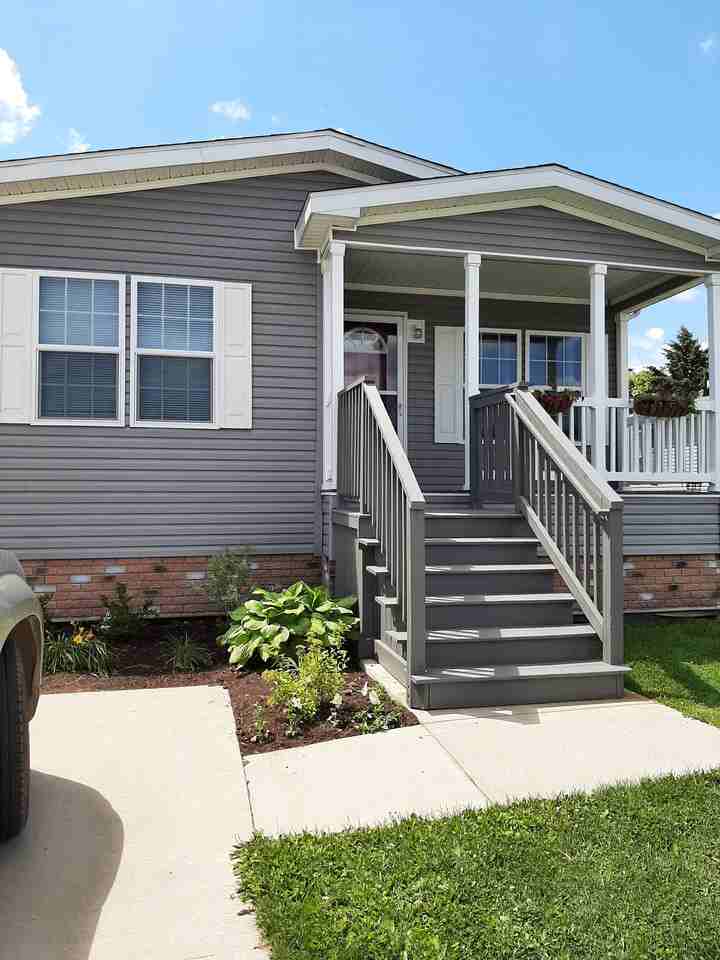 9744 Kenyon Ave #NA - Photo 2 of 30